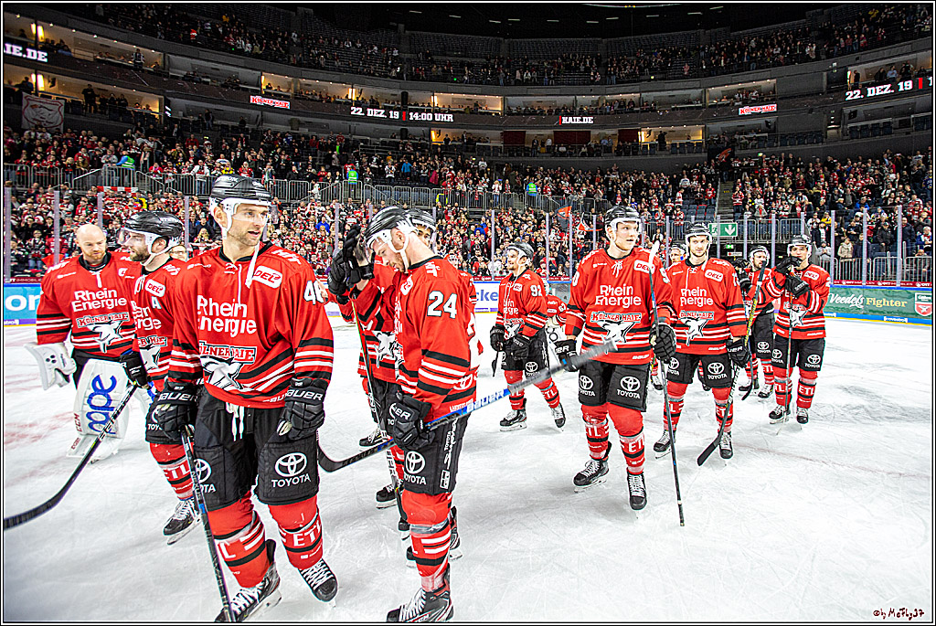 DEL;  Koelner Haie - Schwenninger Wild Wings; Koeln, 20.12.2019